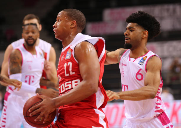 V的转会费 V的转会费